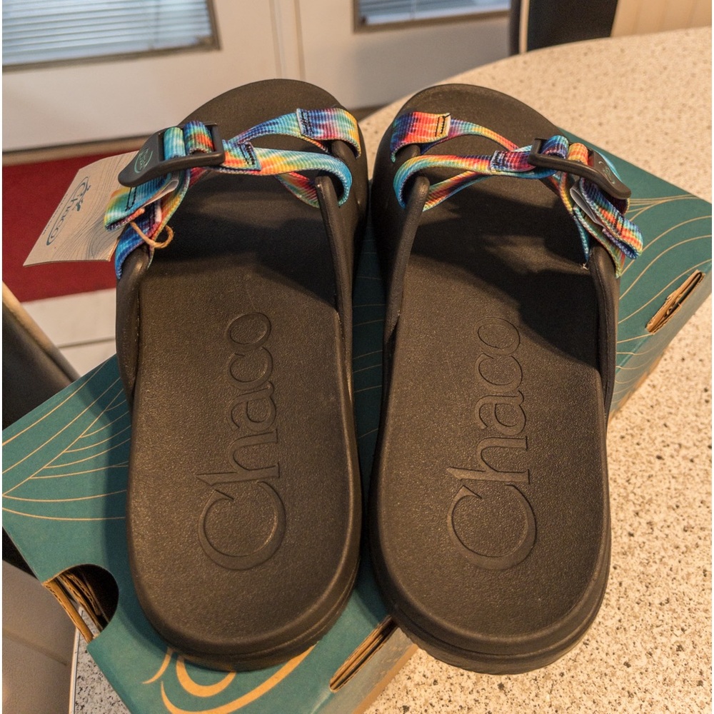 🔥BNWB CHACO TIE DYE SANDALS🔥 - Picture 3 of 3